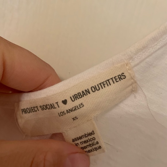 Urban outfitters tie tanktop - Picture 2 of 3